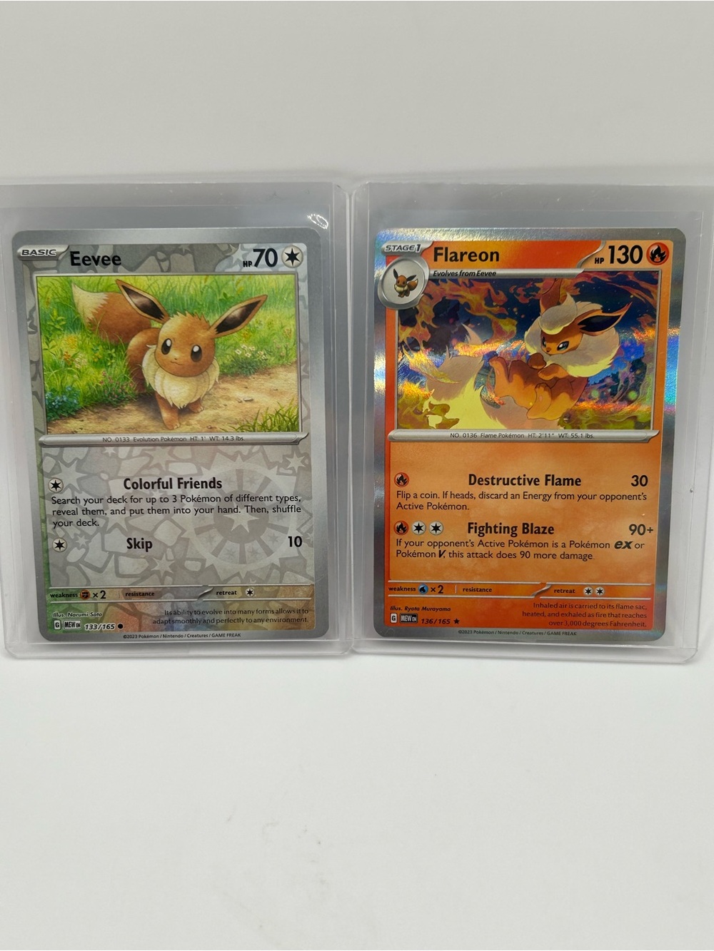 Eevee (Reverse Holo) > Flareon (Holo) Pokemon Cards